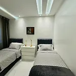 Serenity Suite Family Apartment In Central Location